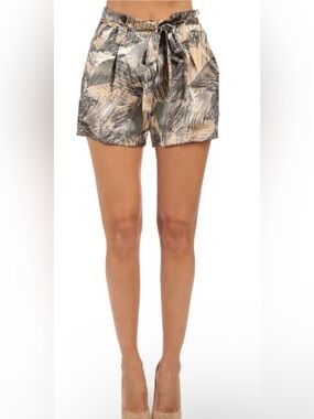 L'agence Alex Short PALM PRINT. Like NEw